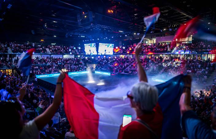 Lire la suite à propos de l’article Le Palais des Sports Caen la mer en fan zone pour le ¼ de finale France – Afrique du Sud