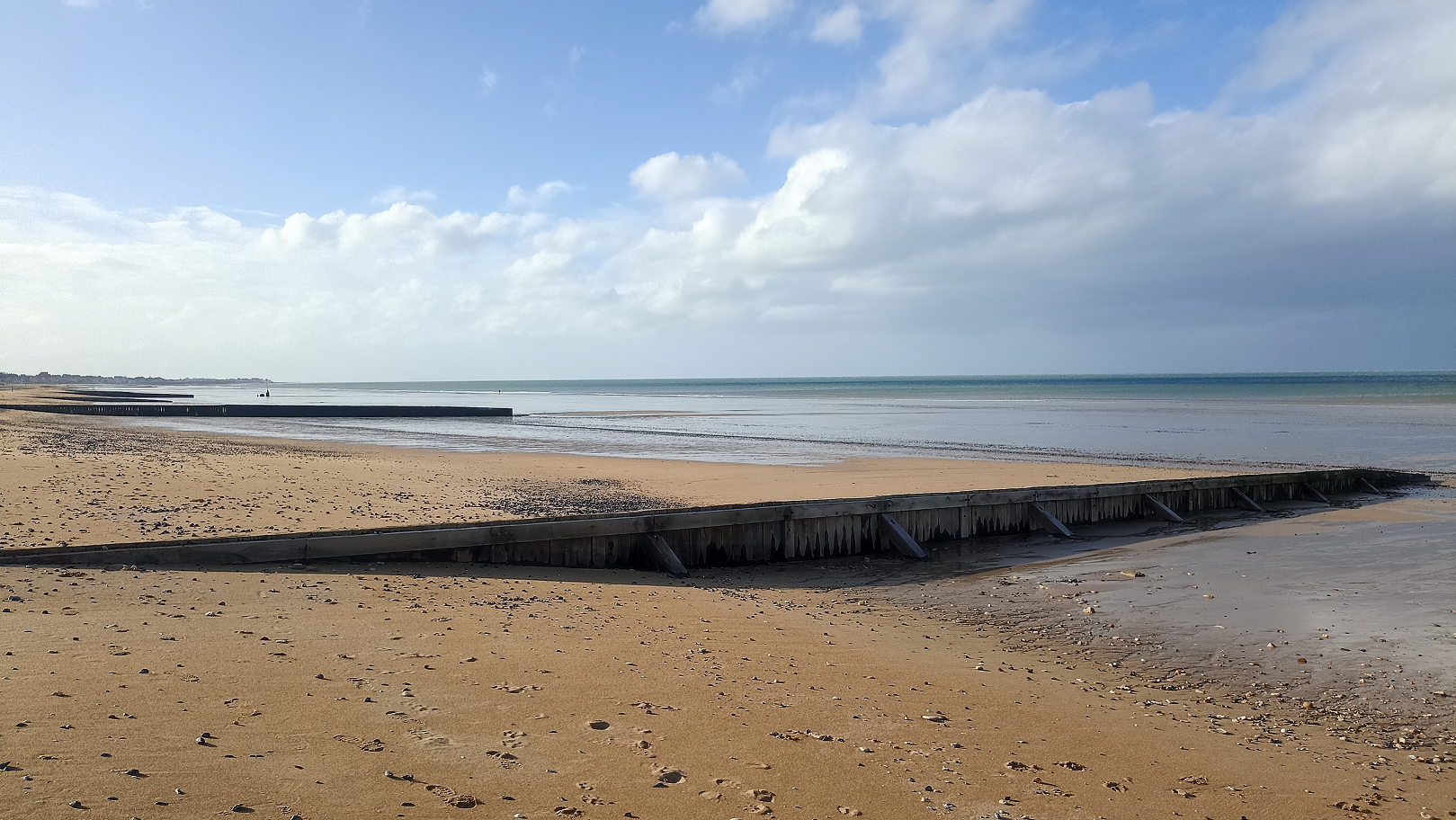You are currently viewing PROTECTION DU LITTORAL DE CAEN LA MER