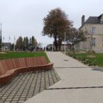 INAUGURATION DE LA PLACE DE LA LIBÉRATION À BÉNOUVILLE